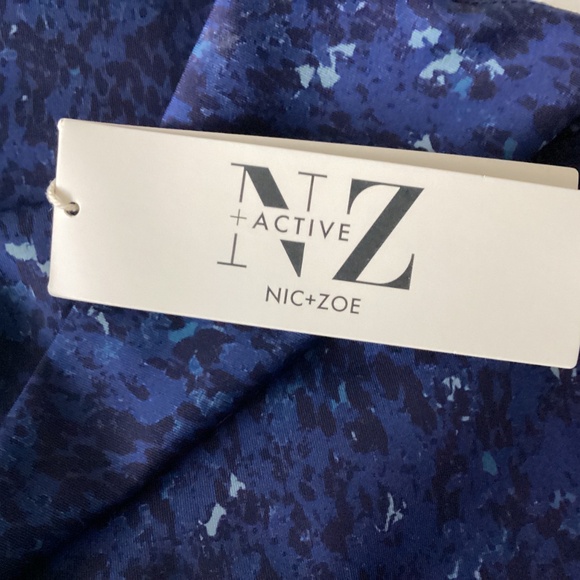 NZ ACTIVE by NIC+ZOE Spotted Blues High Waist Leggings, size L - Picture 13 of 13